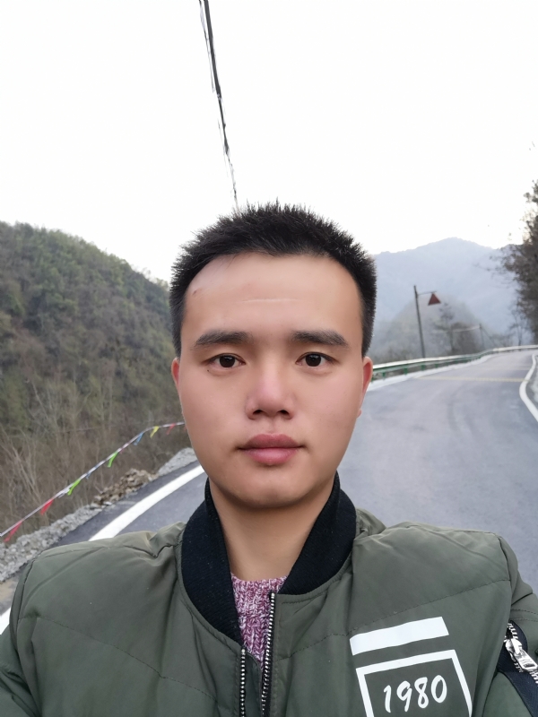 年华零落成诗的第一张照片--渭南相亲服务中心