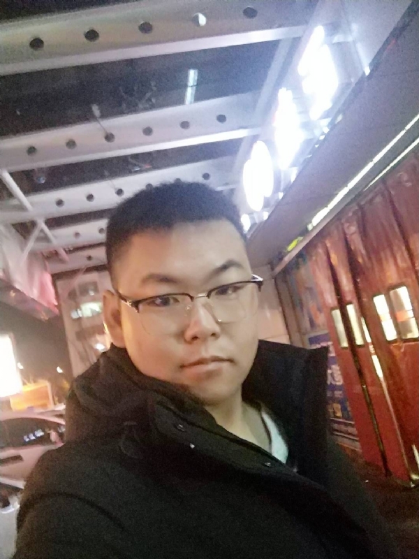 杜跃龙的第一张照片--渭南相亲服务中心