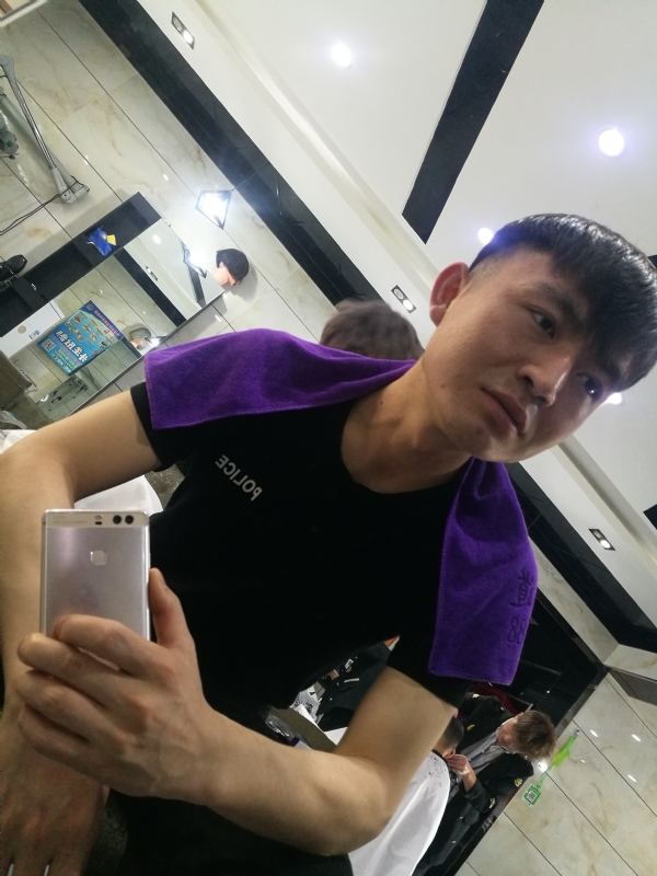 未来可期的我的第四张照片--渭南相亲服务中心