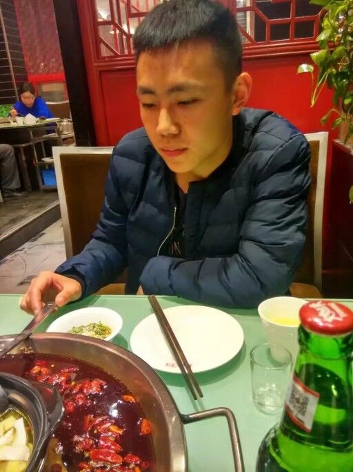 圈圈的第二张照片--渭南相亲服务中心