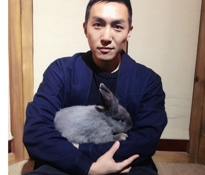 简单人生的第一张照片--渭南相亲服务中心