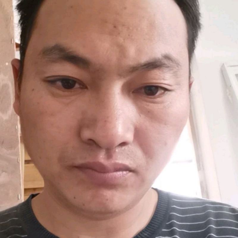 黎离的第一张照片--渭南相亲服务中心