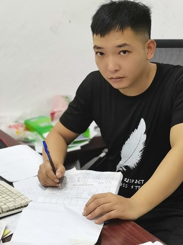 寻找另一伴的第一张照片--渭南相亲服务中心