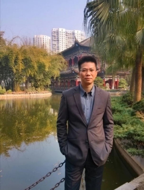 chen的第二张照片--渭南相亲服务中心