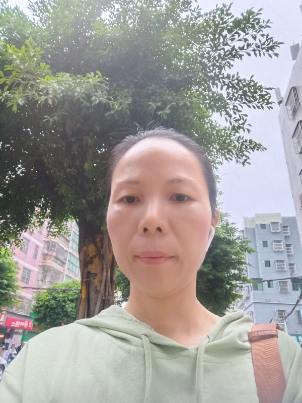容容的第一张照片--渭南相亲服务中心