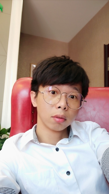 飞飞的第三张照片--渭南相亲服务中心