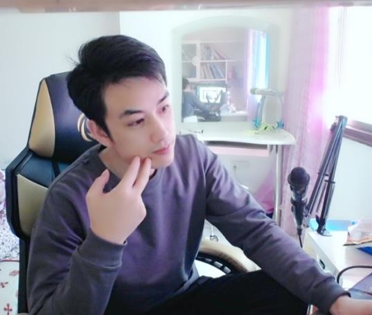 弓长张的第二张照片--渭南相亲服务中心