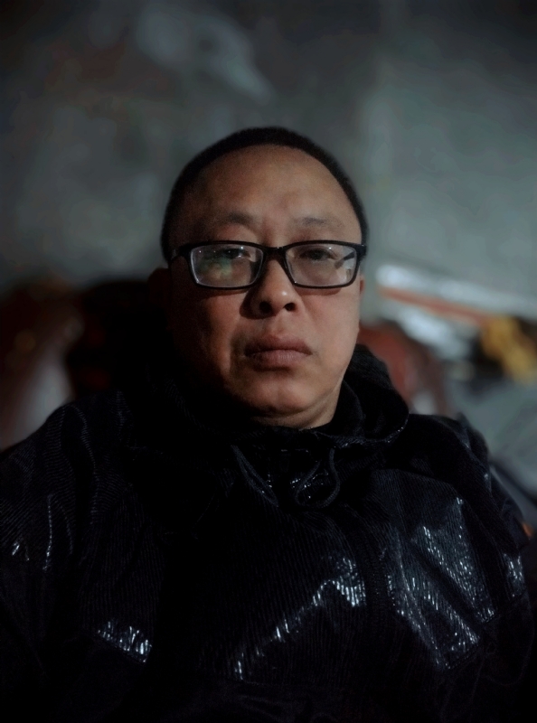 不要激动的第三张照片--渭南相亲服务中心