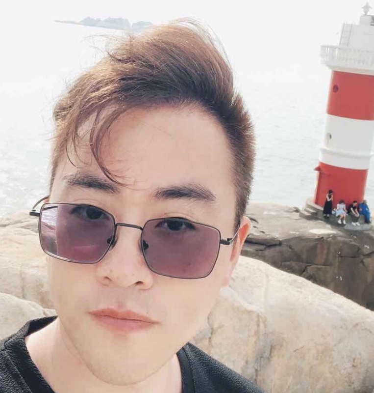 风中的雨的第一张照片--渭南相亲服务中心