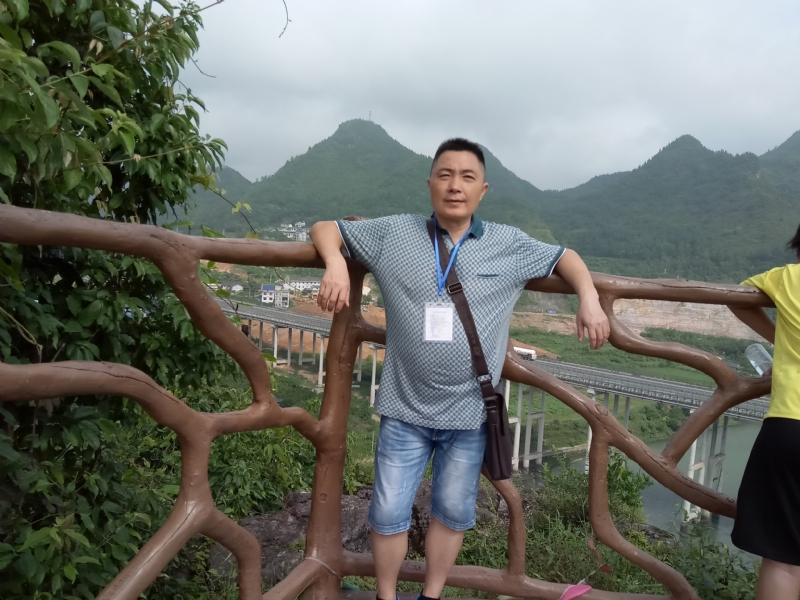 岁月无声的第一张照片--渭南相亲服务中心