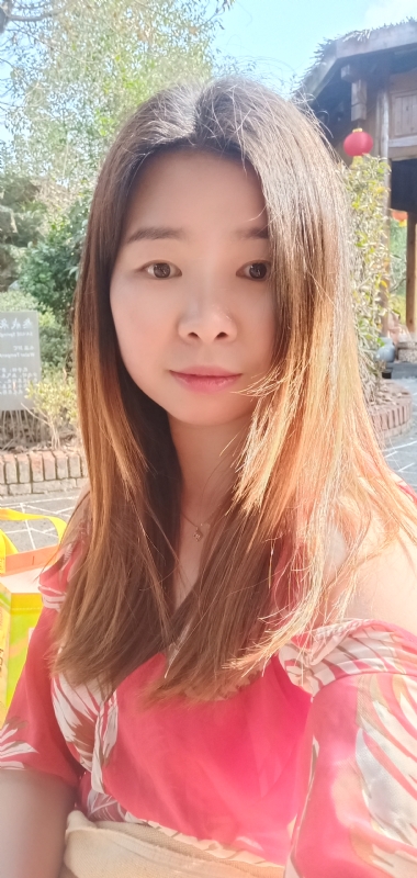 赫赫的第一张照片--渭南相亲服务中心