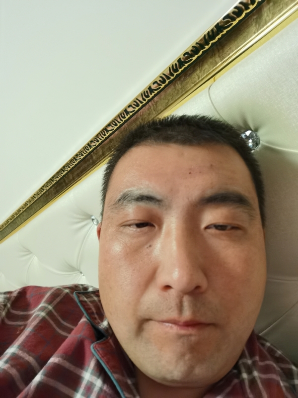 紫夜的第一张照片--渭南相亲服务中心