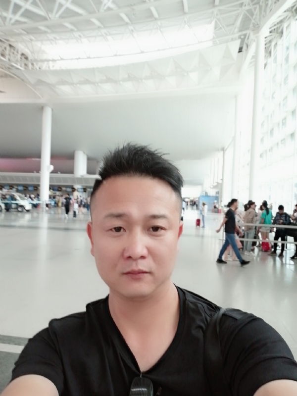 一叶知秋的第一张照片--渭南相亲服务中心