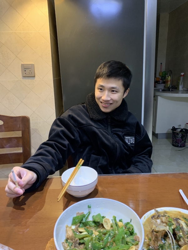 人间失格的第一张照片--渭南相亲服务中心