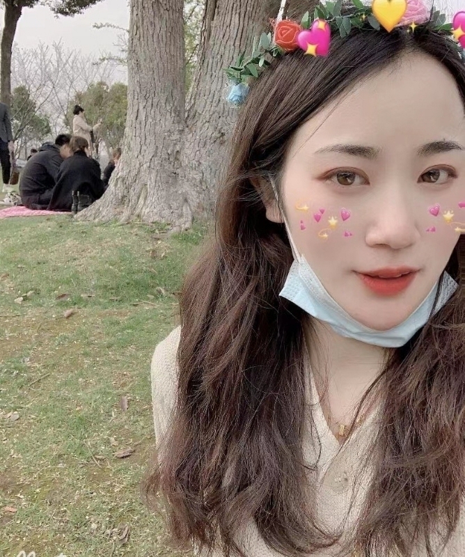 小花的第一张照片--渭南相亲服务中心