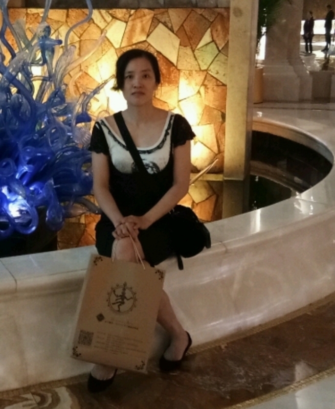 Anna的第二张照片--渭南相亲服务中心