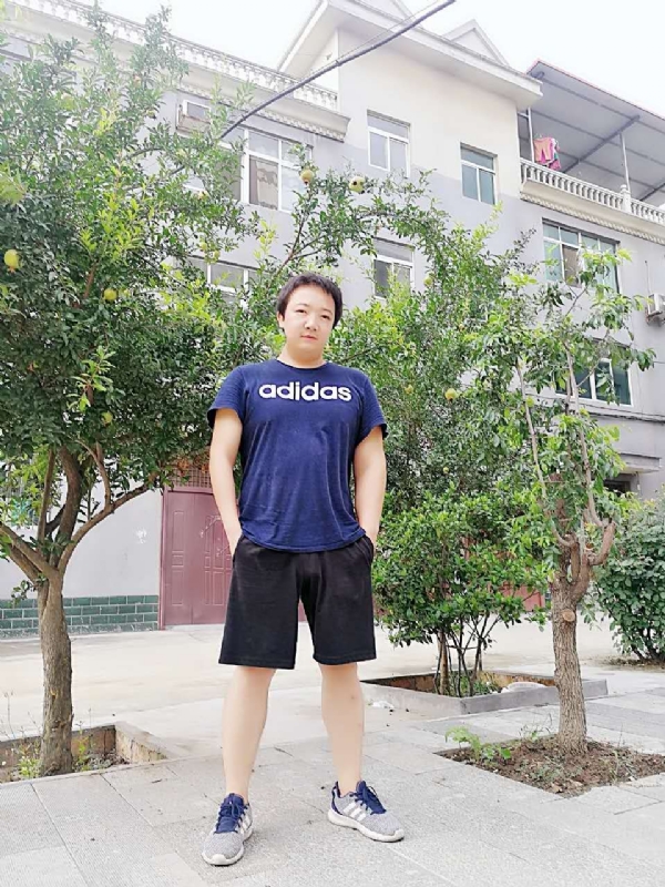 小宇的第一张照片--渭南相亲服务中心