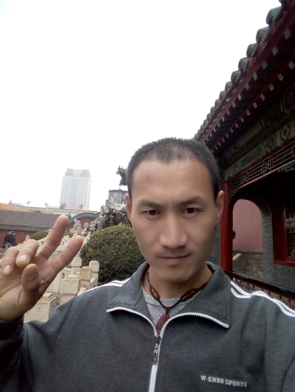 清雨的第一张照片--渭南相亲服务中心