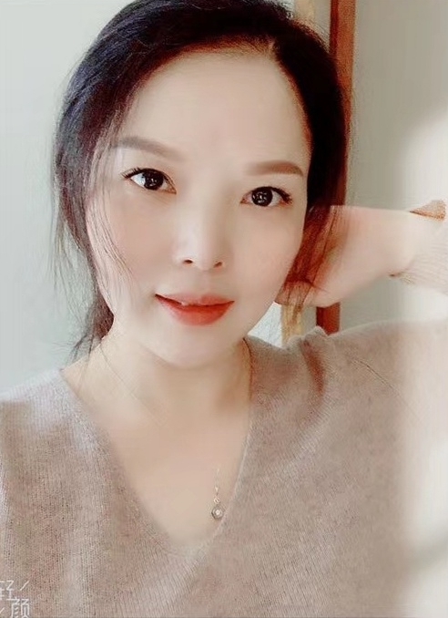 百荷的第一张照片--渭南相亲服务中心
