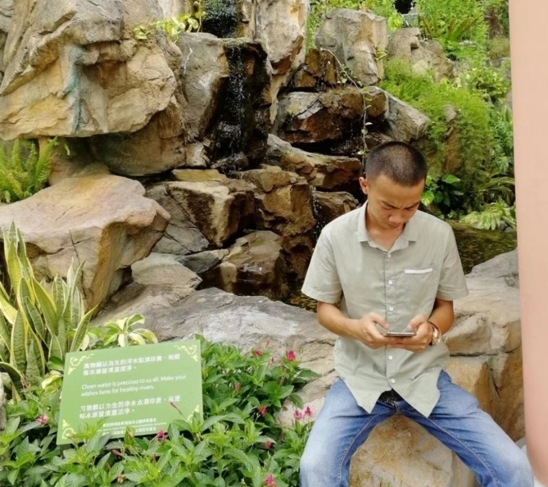 MR邱的第一张照片--渭南相亲服务中心