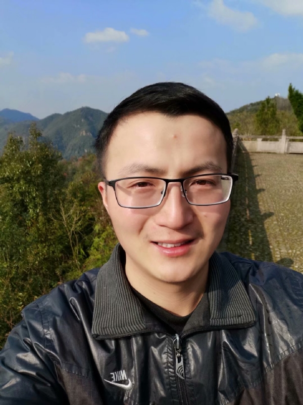 杨先生的第一张照片--渭南相亲服务中心