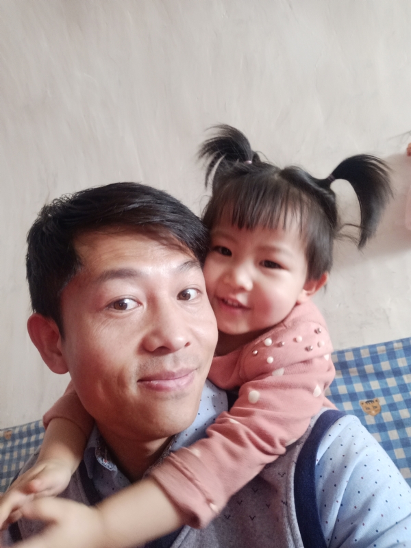 东京塔的第一张照片--渭南相亲服务中心