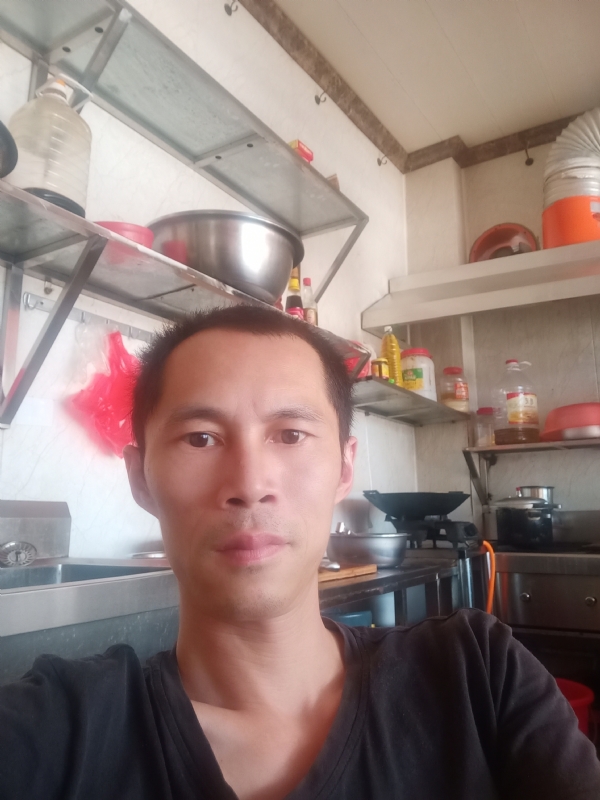 生活还在继续的第一张照片--渭南相亲服务中心