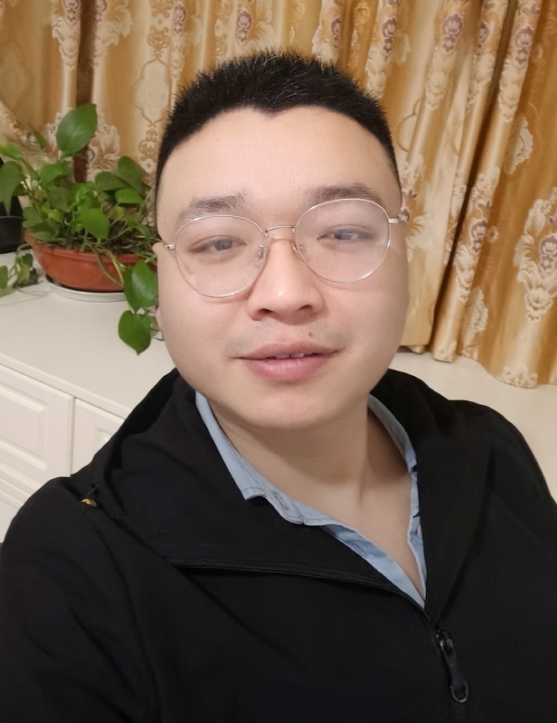 华哥的第二张照片--渭南相亲服务中心