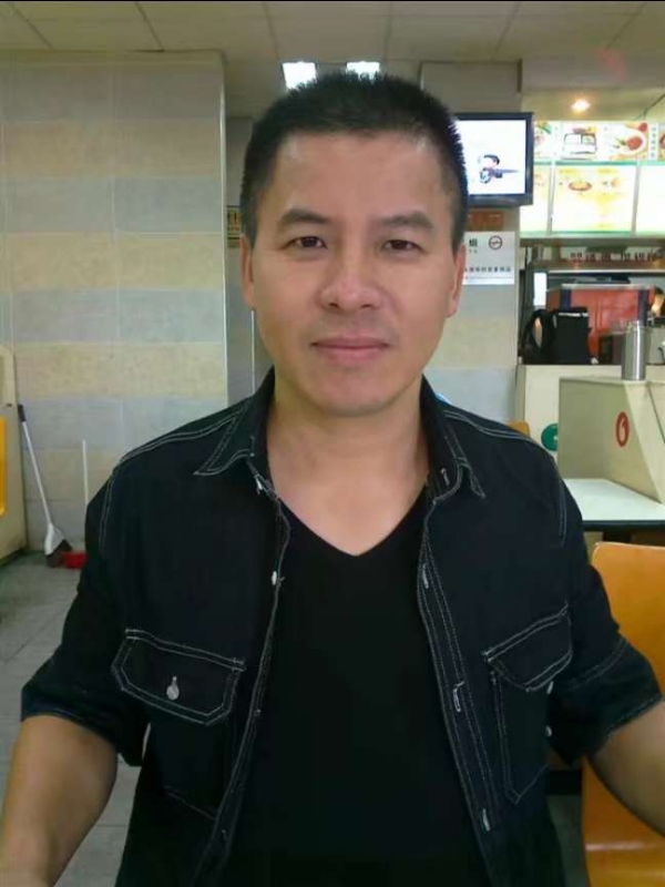 享受孤独的第一张照片--渭南相亲服务中心