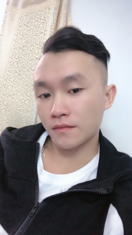 士多啤梨的第一张照片--渭南相亲服务中心