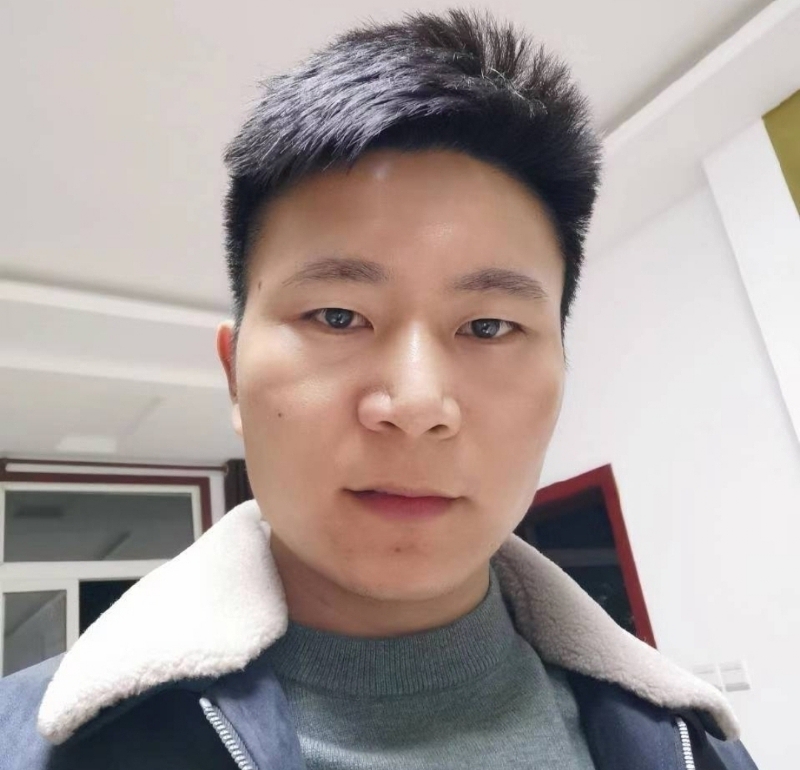 延峰的第一张照片--渭南相亲服务中心