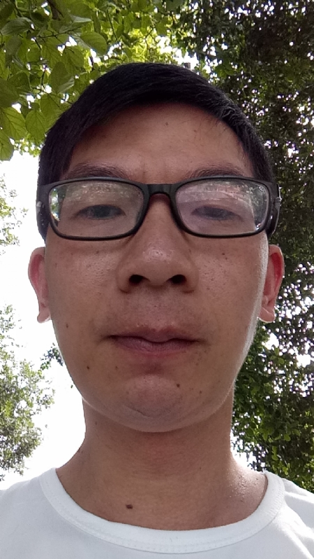 奋斗的第一张照片--渭南相亲服务中心