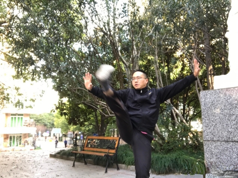 自故深情好受伤的第三张照片--渭南相亲服务中心