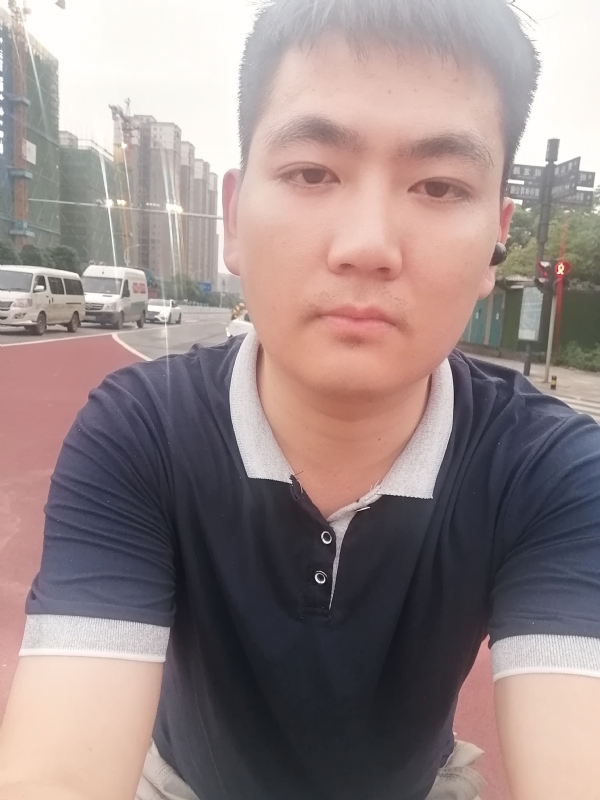 露露的第一张照片--渭南相亲服务中心