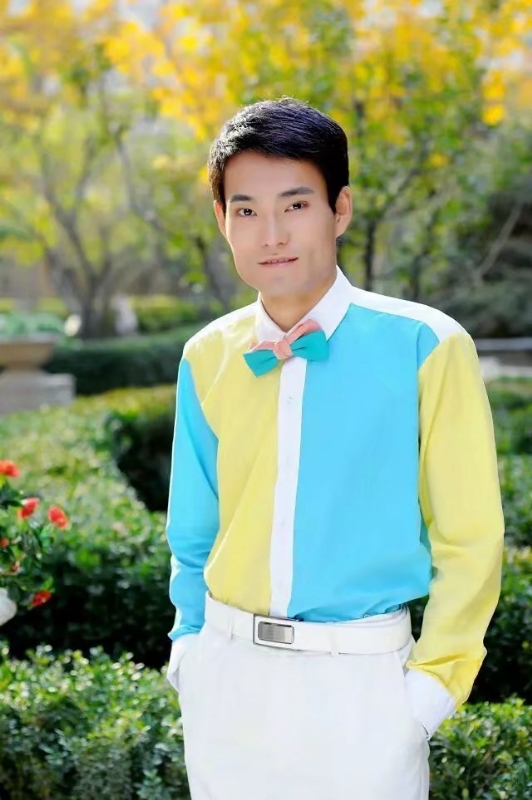 寻爱的第一张照片--渭南相亲服务中心