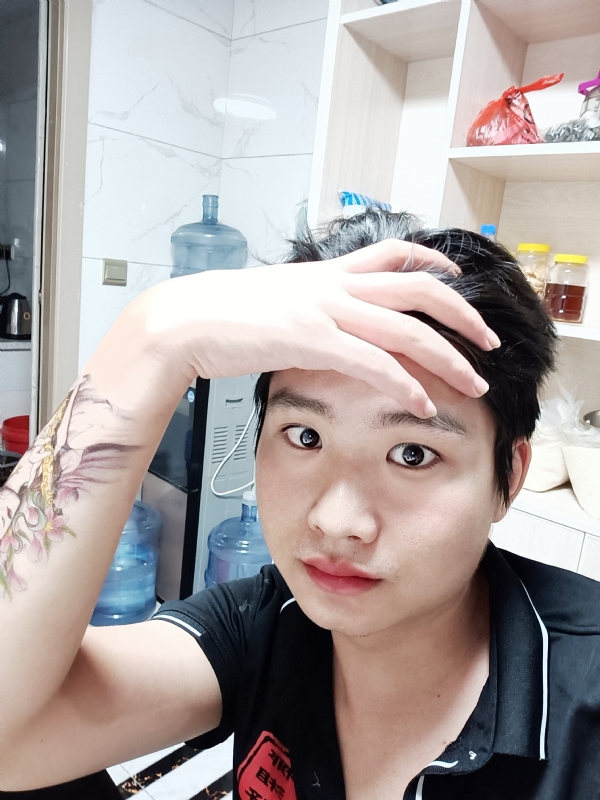 一纸荒年的第一张照片--渭南相亲服务中心