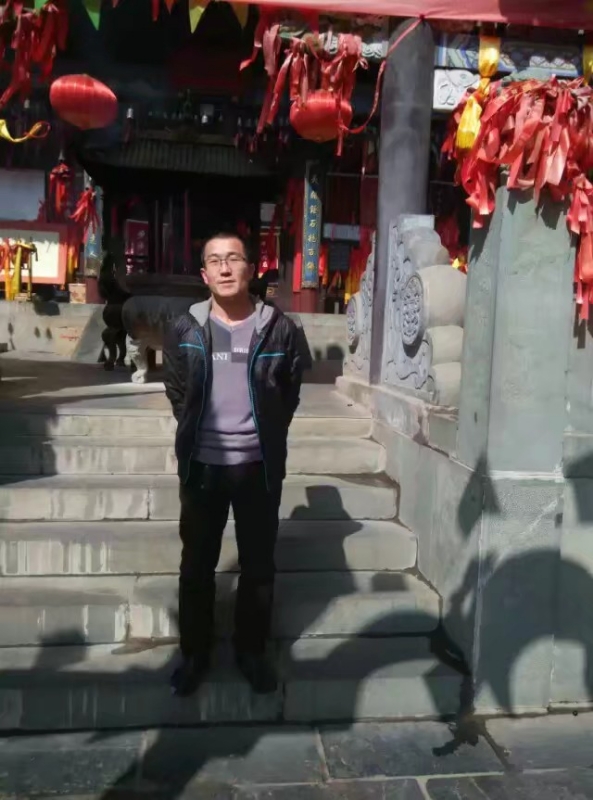 淡然的第一张照片--渭南相亲服务中心