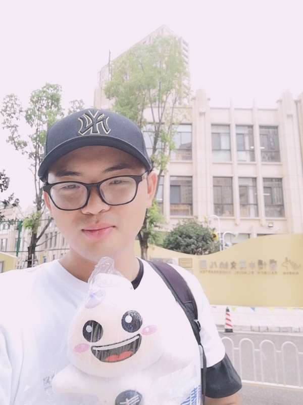 trick的第一张照片--渭南相亲服务中心