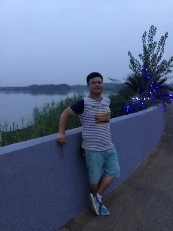 RLC的第一张照片--渭南相亲服务中心