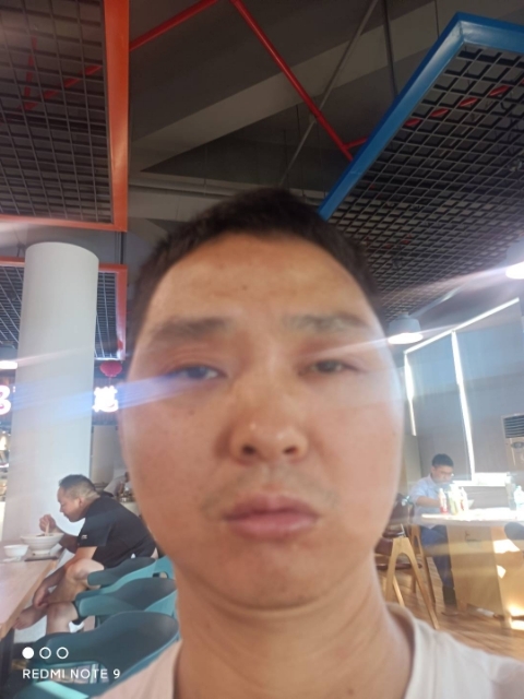 专情、互爱的第二张照片--渭南相亲服务中心