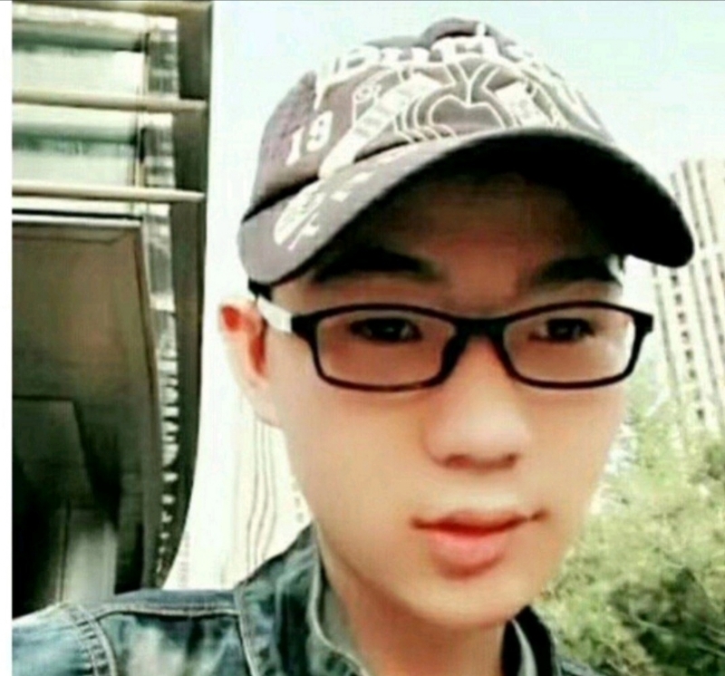 小霪虫的第三张照片--渭南相亲服务中心