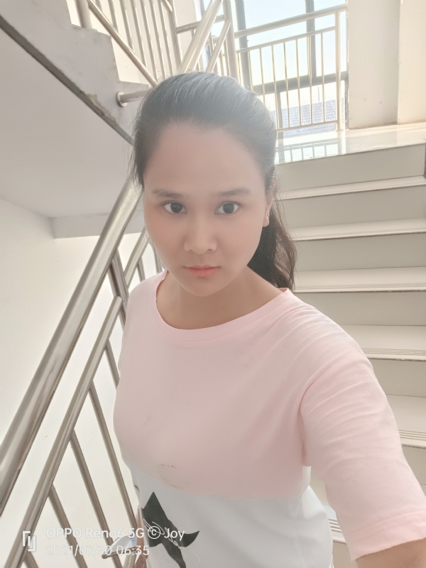 姣的第二张照片--渭南相亲服务中心