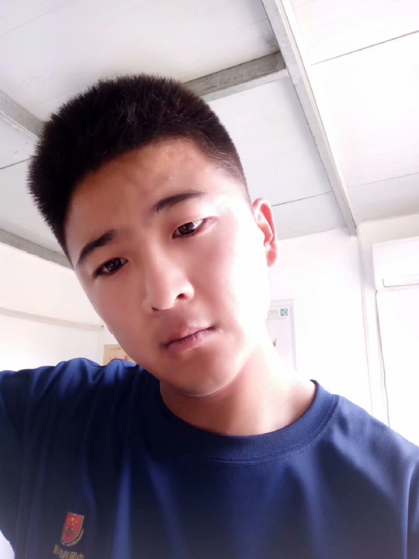 脸红相遇的第一张照片--渭南相亲服务中心