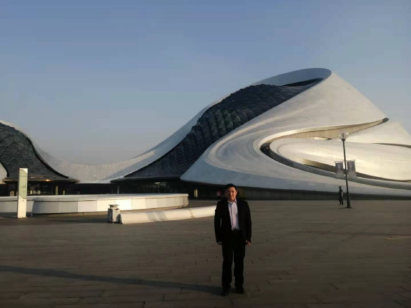 荣荣的第一张照片--渭南相亲服务中心