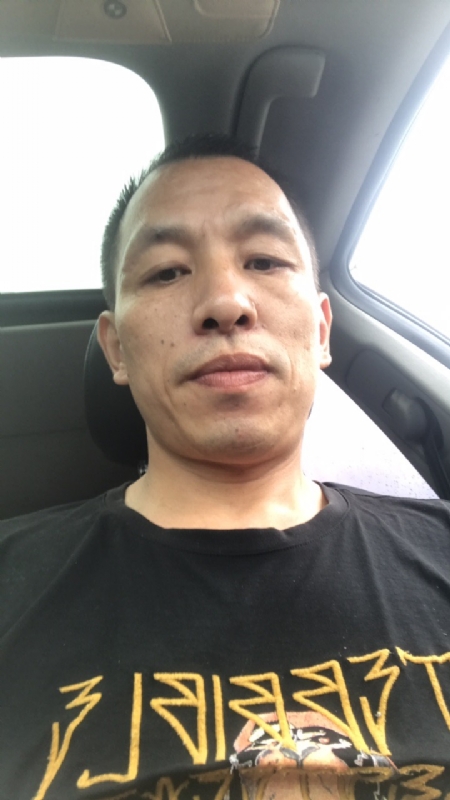 迷茫的第一张照片--渭南相亲服务中心