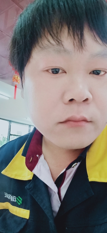 三哥哥的第一张照片--渭南相亲服务中心