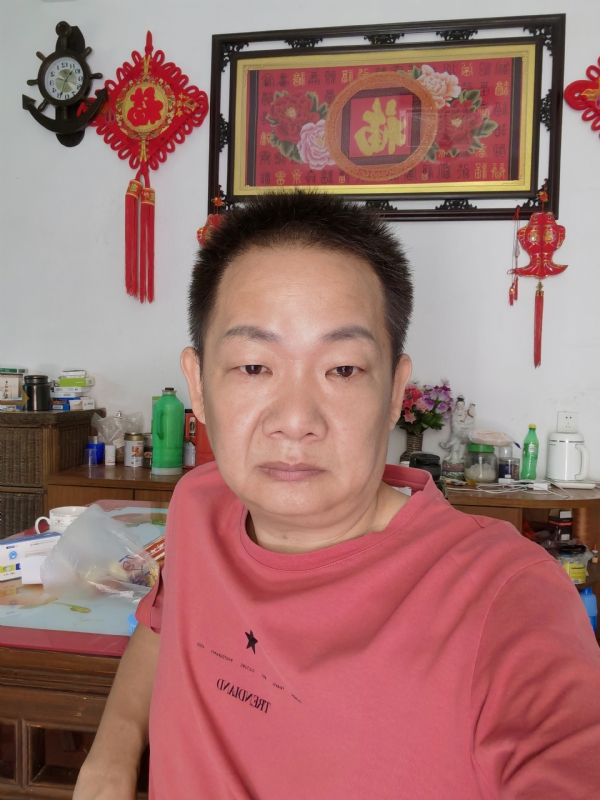 飞天的第一张照片--渭南相亲服务中心