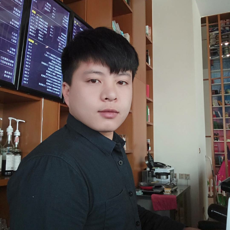 帅被人打的第一张照片--渭南相亲服务中心