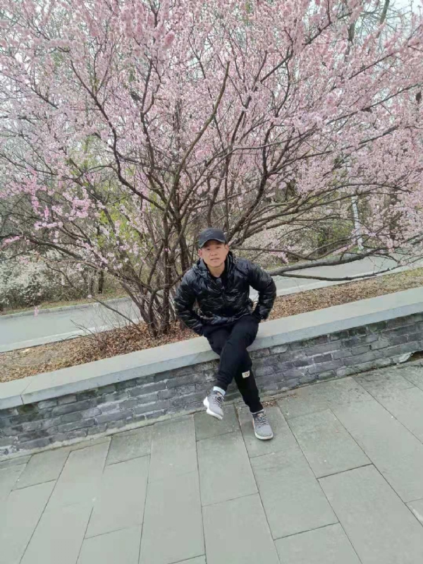 寻找幸福的第一张照片--渭南相亲服务中心