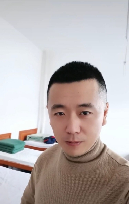 随风的第二张照片--渭南相亲服务中心